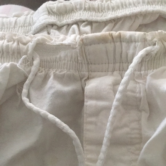 Men's Beach Cargo Shorts - White, Below Knee Length, 100% Cotton - Picture 6 of 6